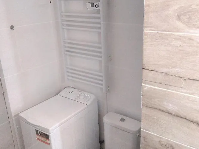 Graziella 501 公寓 *